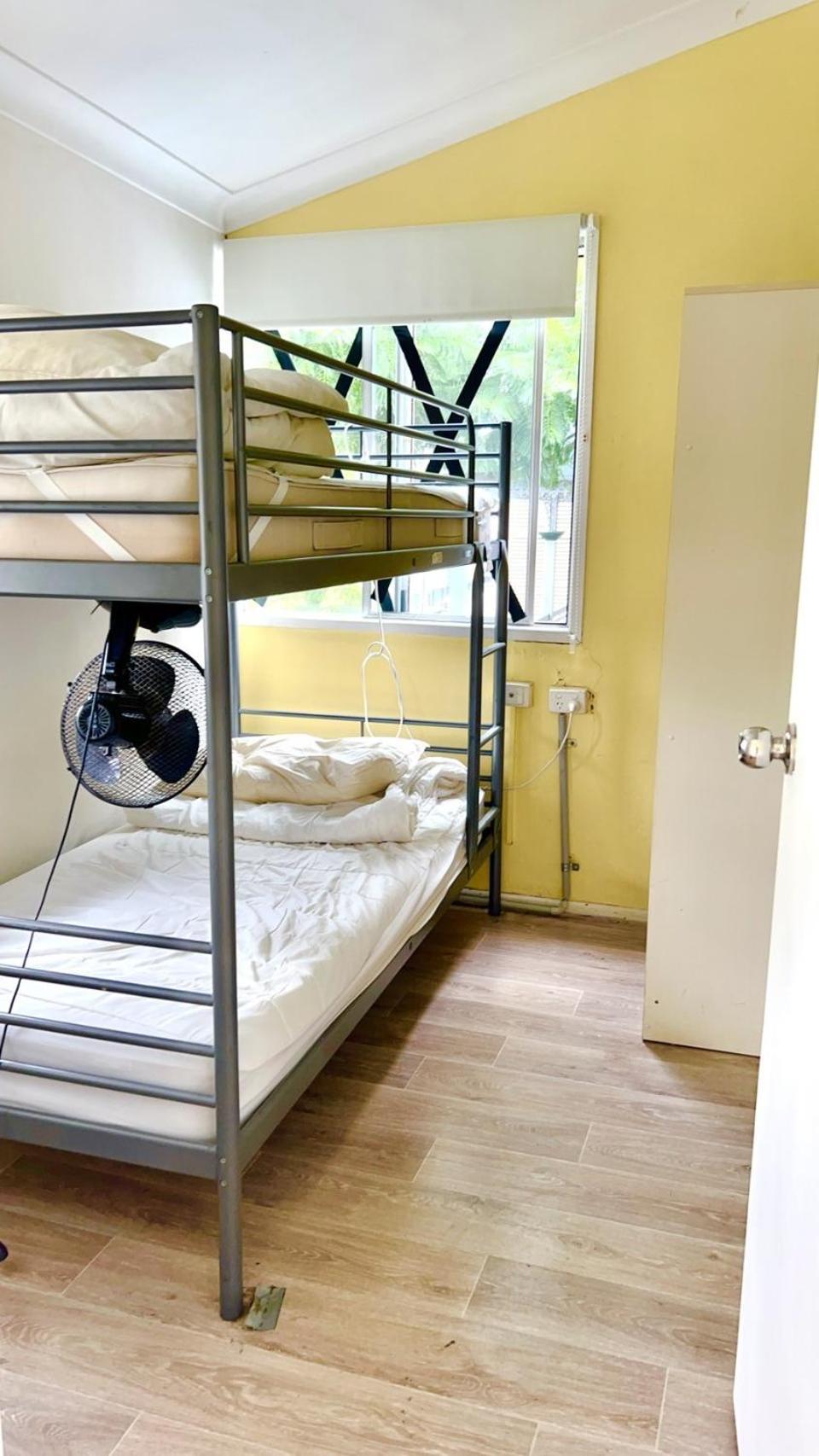 Five 2 Home Backpacker บริสเบน ภายนอก รูปภาพ